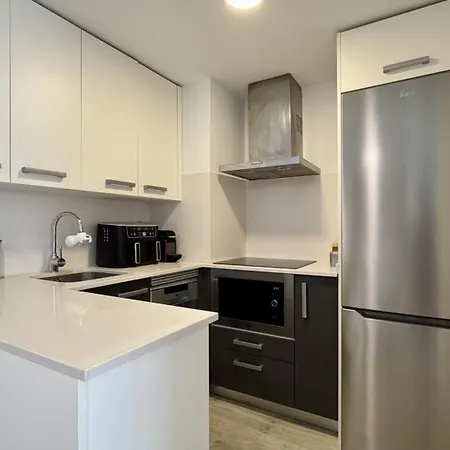 Apartament Festasol 302